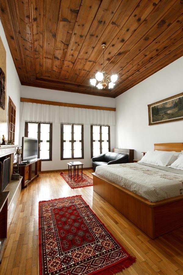 Emblematic House Apartment 2 จีโรคาสเตอร์ ห้อง รูปภาพ